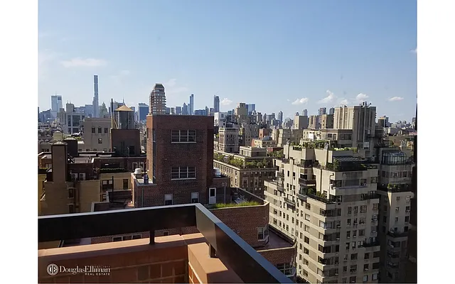 Rented by Douglas Elliman | media 24