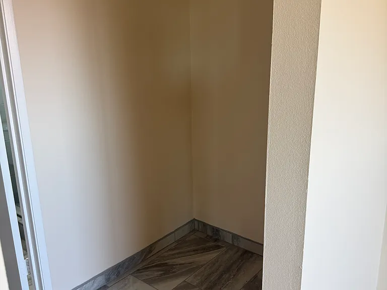 4694 Walnut Ave — Photo 7