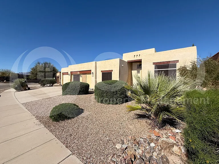1230 N Golden Palomino Pl — Photo 8