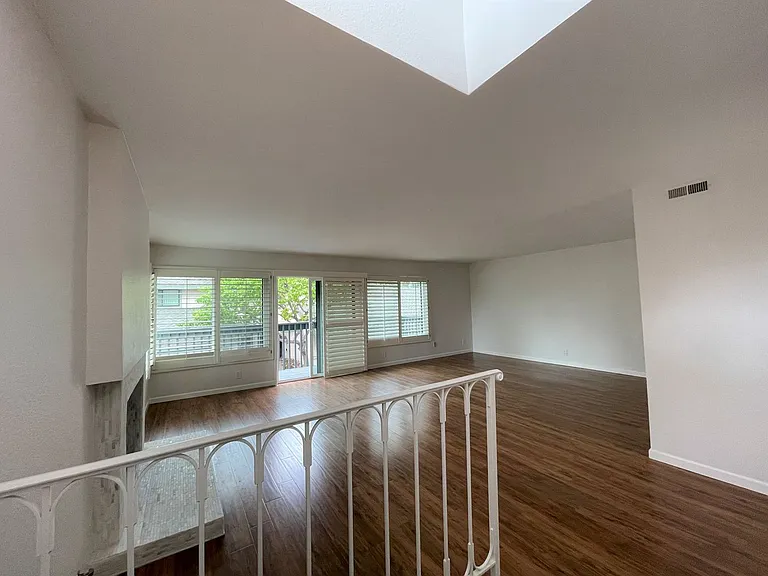 8009 Caminito Gianna — Photo 5