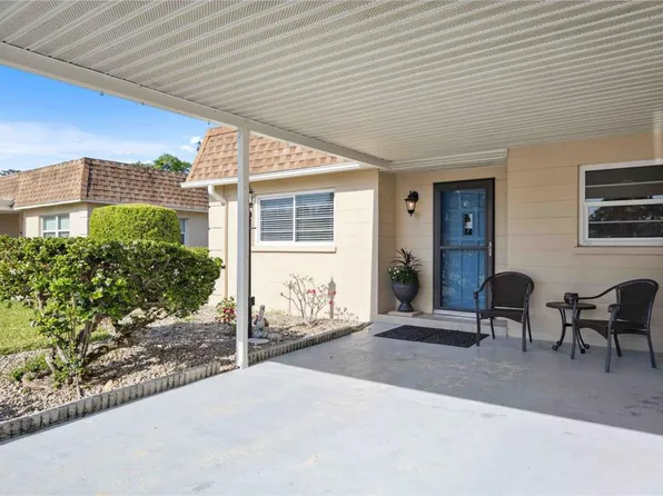 651 Park Cir #51, Bradenton, FL 34207