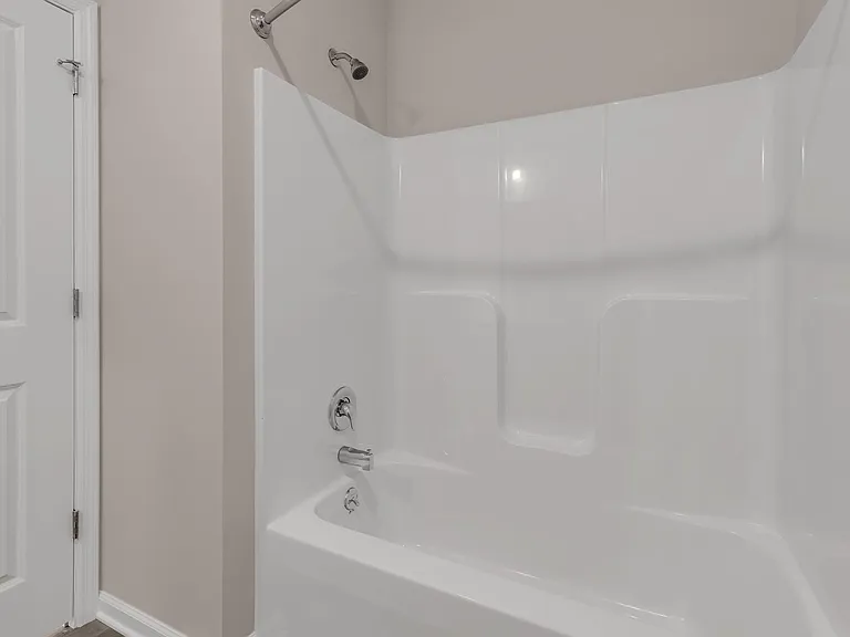 33 Wildflower Ln — Photo 10