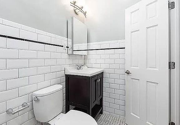 5th image of 277 W 132nd St APT 1