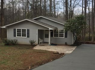 2720 Hammond Dr, Cumming, GA 30040