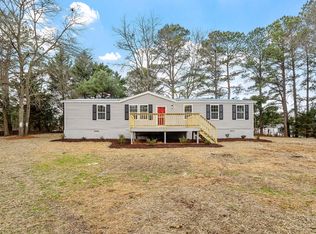 121 Countrywood Dr, Fuquay Varina, NC 27526