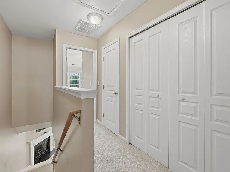221 Grey Elm Trl — Photo 21