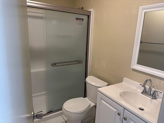2nd image of 2721 44th St APT 7