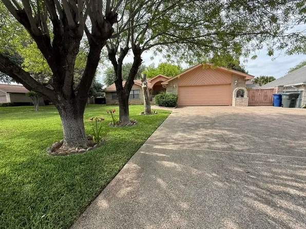 1006 Eden Ln, Laredo, TX 78045
