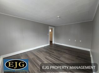 254 Central St, Manchester, NH 03103