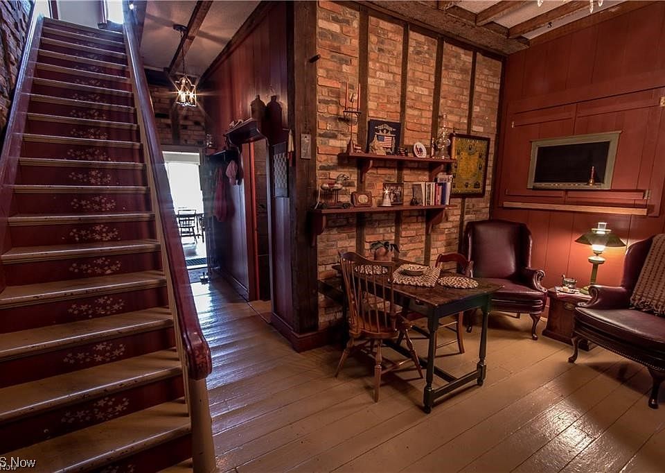 160 E 3rd St, Zoar, OH 44697 MLS 4452376 Zillow