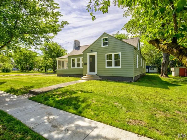217 Hunter St, Charleston, MO 63834