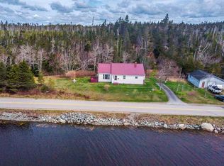 1623 Passage Rd, Sheet Harbour, NS B0J3B0
