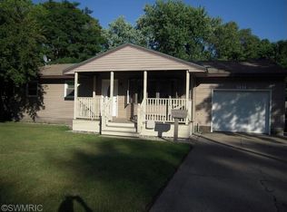 2424 Blodgett St, Muskegon, MI 49441