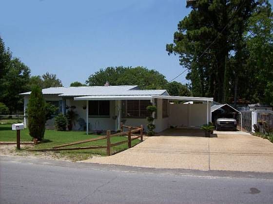 1st image of 1311 Clay Ave
