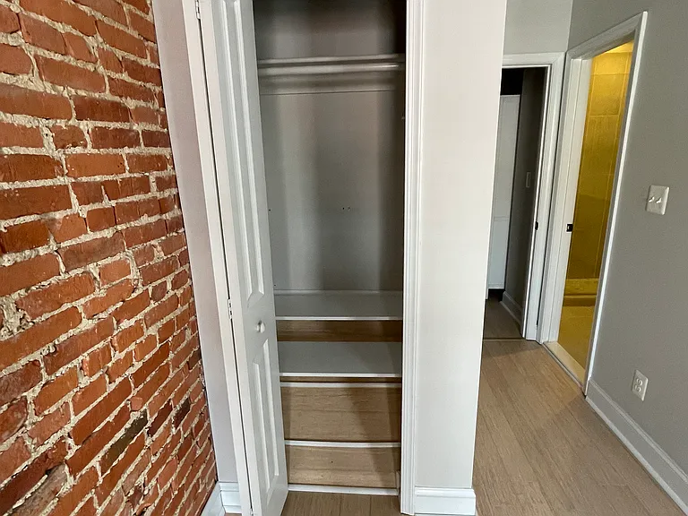 1475 Stevenson St — Photo 8