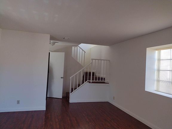 5th image of 2314 Falling Leaf Ave