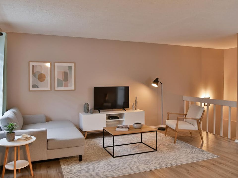 1st image of 935 Saturn Dr Unit 103