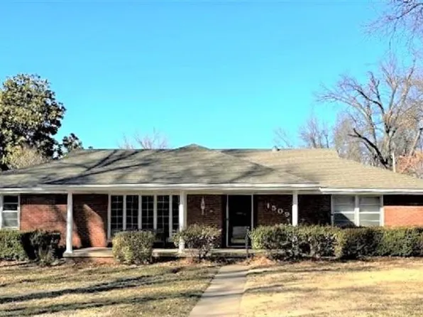 1509 Cleary Dr, Ponca City, OK 74604