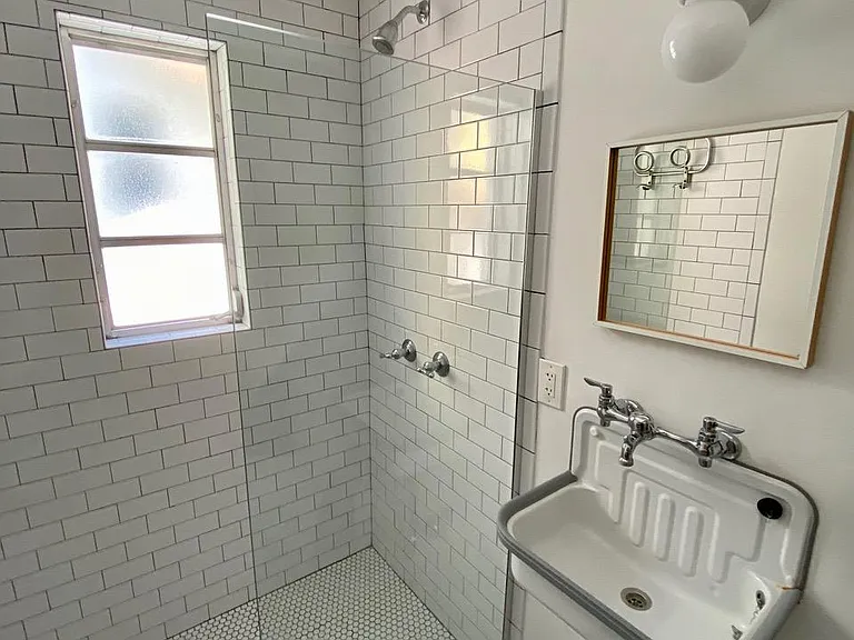 1521 Meridian Ave #202 — Photo 18