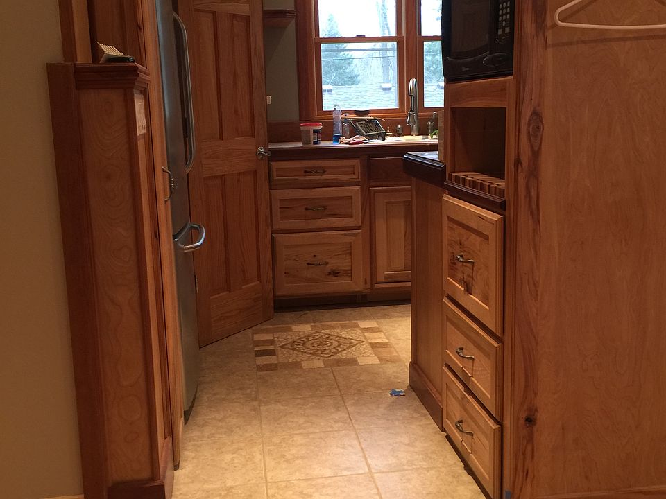 1st image of 860 Olive St