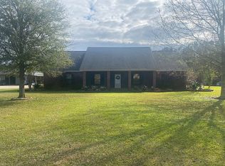 178 Twin Bridge Rd, Sandy Hook, MS 39478