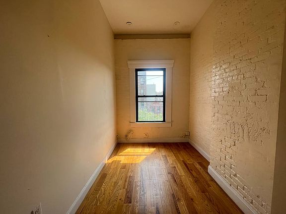 3rd image of 643 Saint Marks Ave APT 4