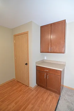 533 McCormick Ave #2 — Photo 3
