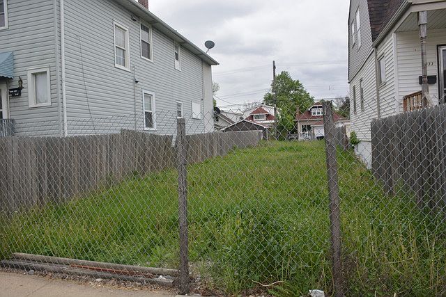 2nd image of 5031 W Irving Park Rd
