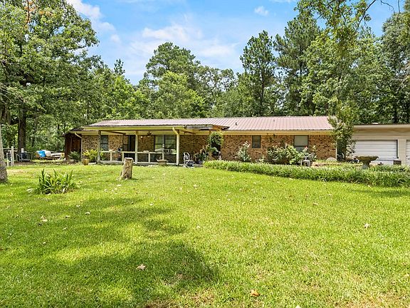 3rd image of 1523 County Road 371