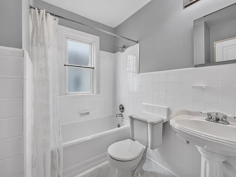 109 Handlan Ct — Photo 10