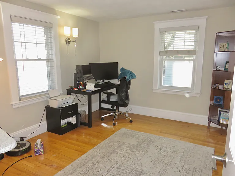 35 Lovell Rd — Photo 21