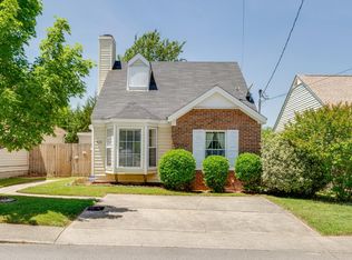 423 Lemont Dr, Nashville, TN 37216
