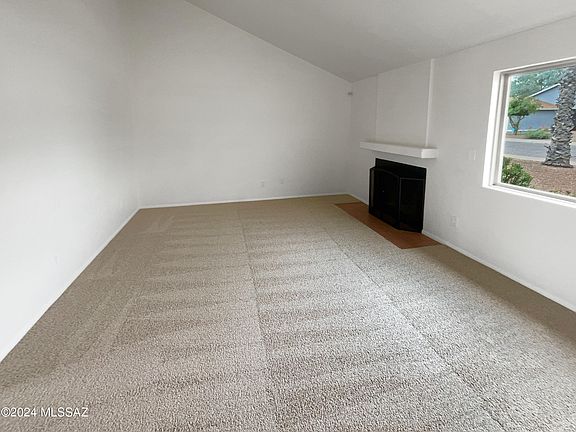 3rd image of 9973 E Eugenia Dr