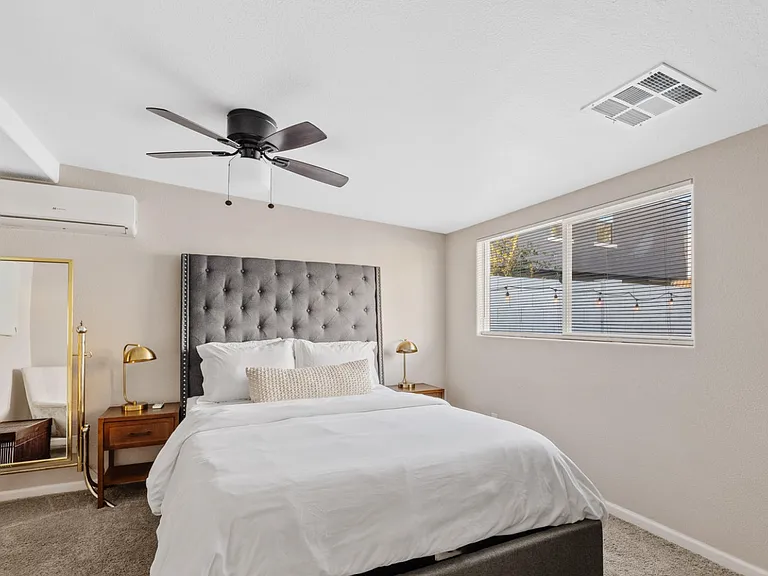 2722 E Virginia Ave — Photo 12