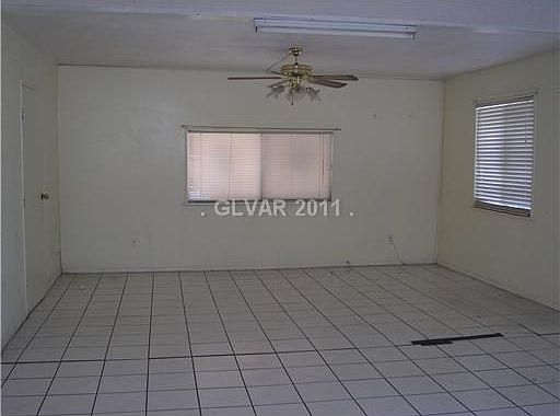 2nd image of 4008 Colusa Cir