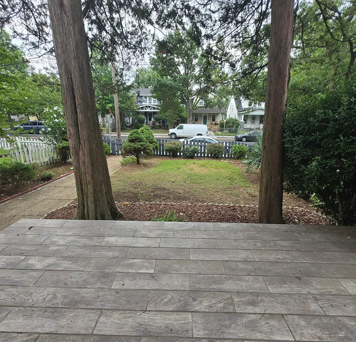 3 bed, 1900 sqft, $4,700 — Photo 1