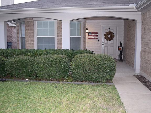 2nd image of 2005 Misty Hollow Ct