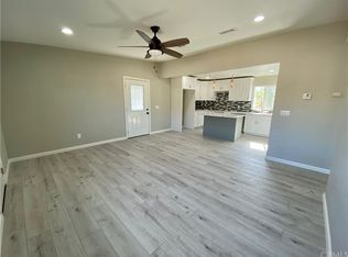 61829 Petunia Dr, Joshua Tree, CA 92252