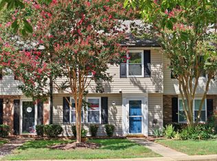 7815 Stephanie Ln, Raleigh, NC 27615