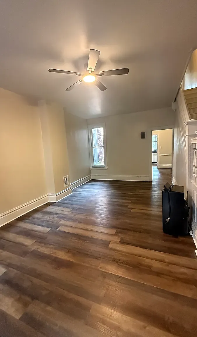 3 bed, 1314 sqft, $2,000 — Photo 4