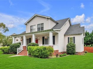 1872 Mayberry Dr, Virginia Beach, VA 23456