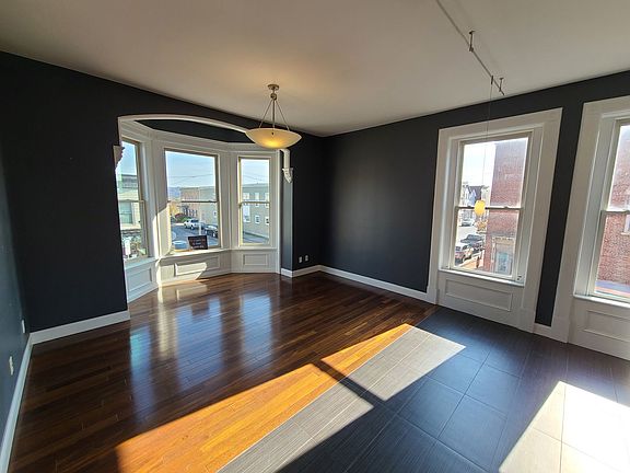 2nd image of 192 Remsen St #2A