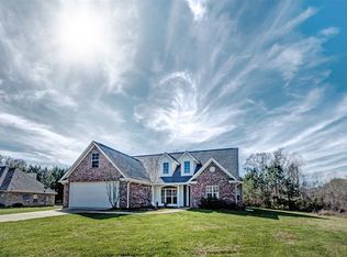 1907 N Siwell Rd, Jackson, MS 39209