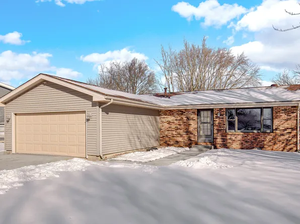 1122 Pheasant Dr, Bradley, IL 60915