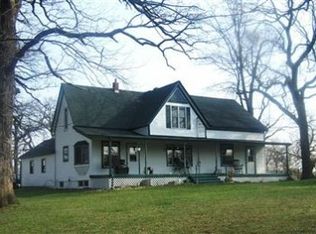 9082 165th Ave, Hebron, IN 46341