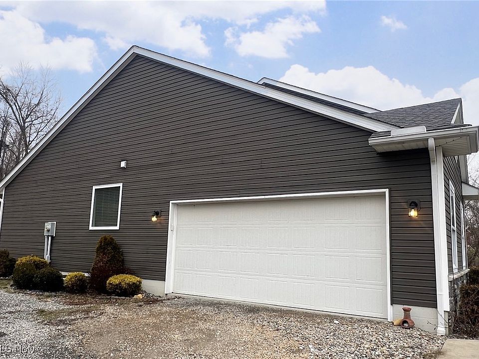 70960 Twin Beech Rd, Bridgeport, OH 43912 | Zillow
