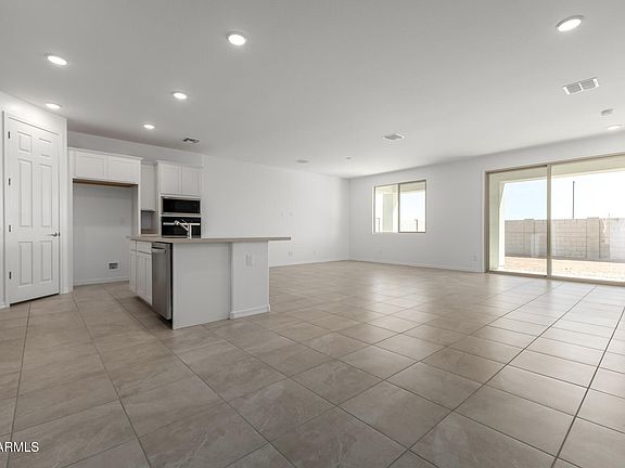 4th image of 17269 W Saguaro Vista Drive
