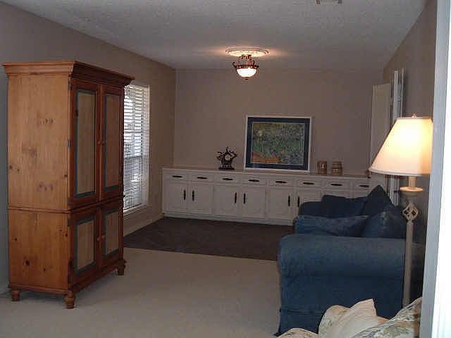 1st image of 2709 Mollimar Dr