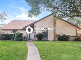 608 San Carlos Dr, Garland, TX 75043