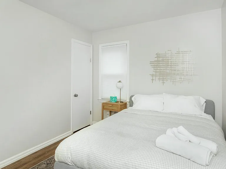 3340 Edgeworth St — Photo 14